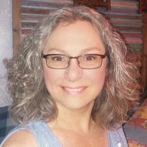 Meet your Posher, Lisa